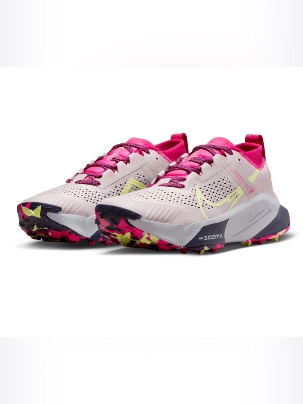 NWT Nike Women’s ZoomX Zegama Running shoe